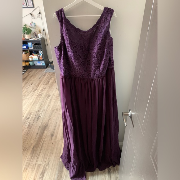 / Bridesmaid Dress  | 24 (plus size) - Picture 4 of 10